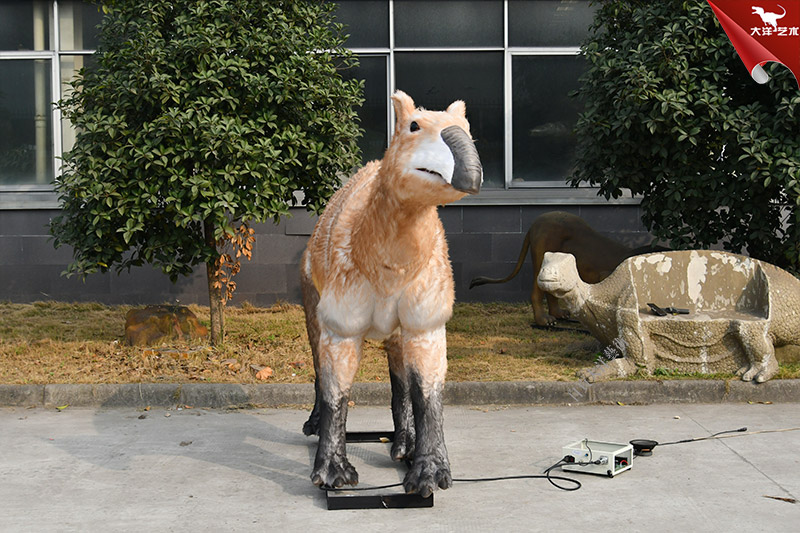 長頸駝遠(yuǎn)古仿真動(dòng)物模型制作