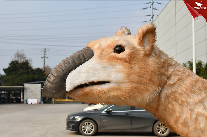 長頸駝遠(yuǎn)古仿真動(dòng)物模型制作